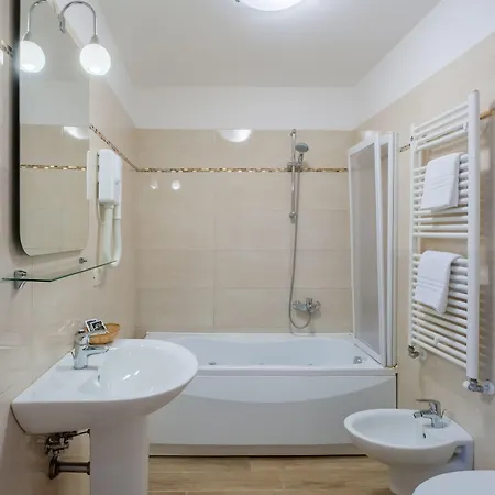 Il Mercante Di Hotel 3*