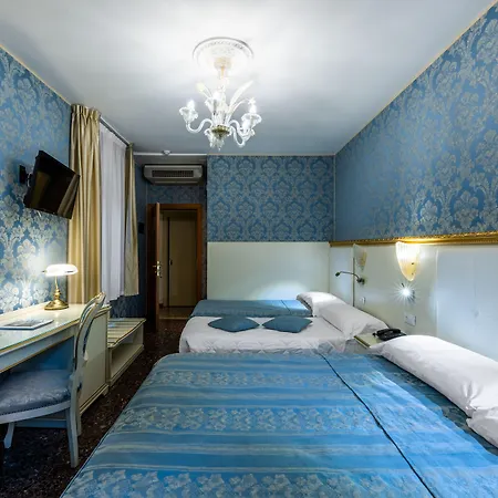 فندق Il Mercante Di 3*