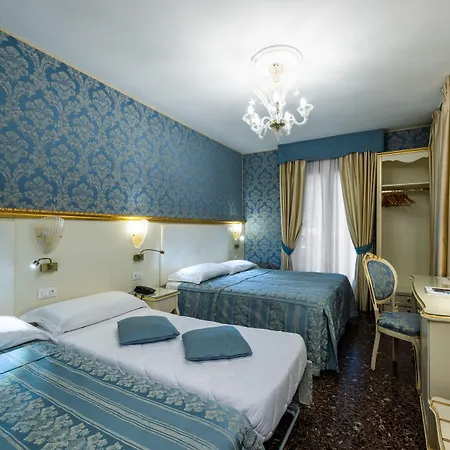 Il Mercante Di 3* البندقية