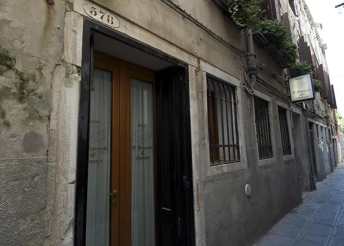 Il Mercante Di מלון