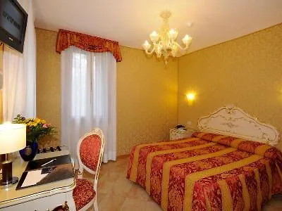 Il Mercante Di 3* ונציה