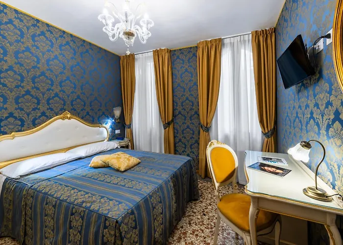 Il Mercante Di מלון