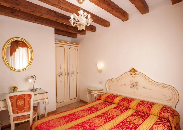 מלון Il Mercante Di 3*