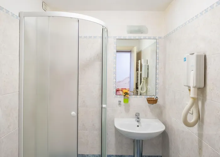 Il Mercante Di מלון 3*