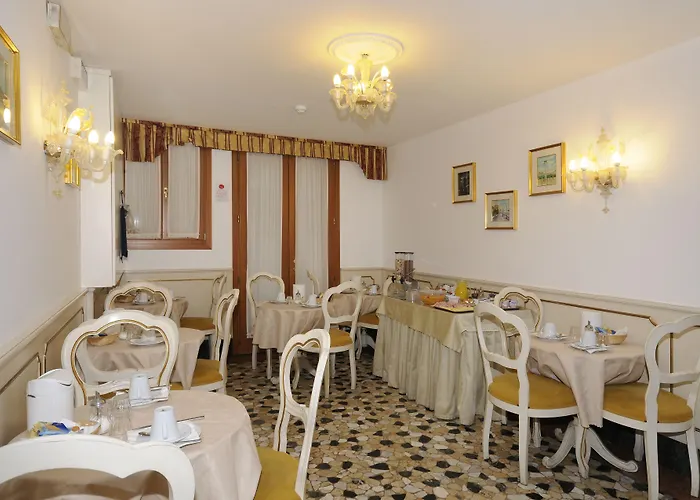 Il Mercante Di מלון ונציה