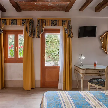 Il Mercante Di Hotell